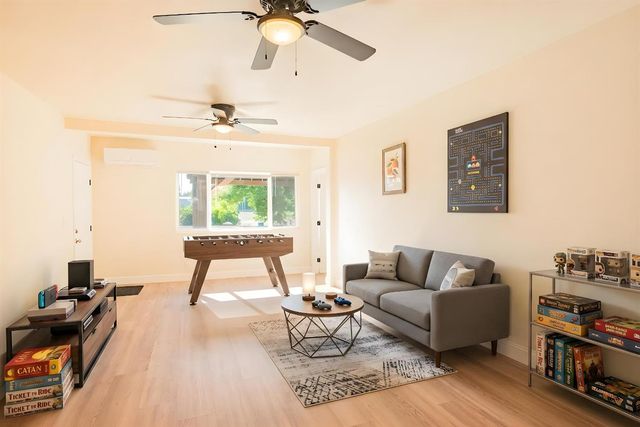 5451 Amber Avenue, Clovis, CA 93619
