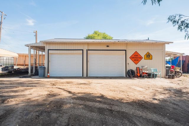 5451 Amber Avenue, Clovis, CA 93619