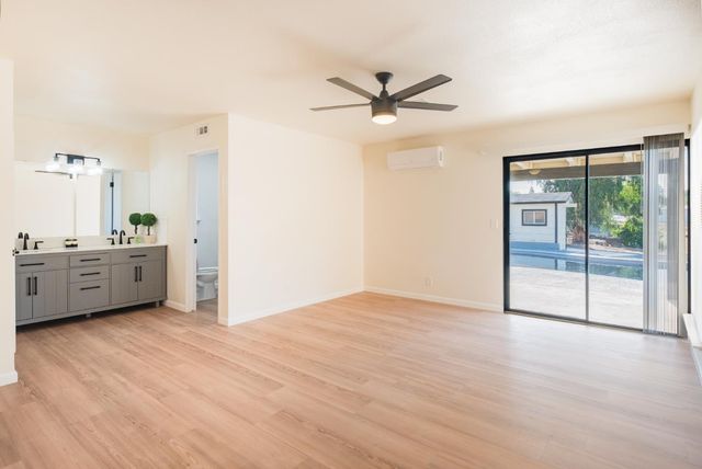 5451 Amber Avenue, Clovis, CA 93619