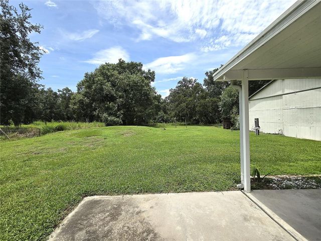 1214 JERRY SMITH ROAD, Dover, FL 33527