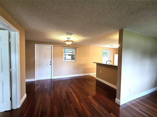 1214 JERRY SMITH ROAD, Dover, FL 33527