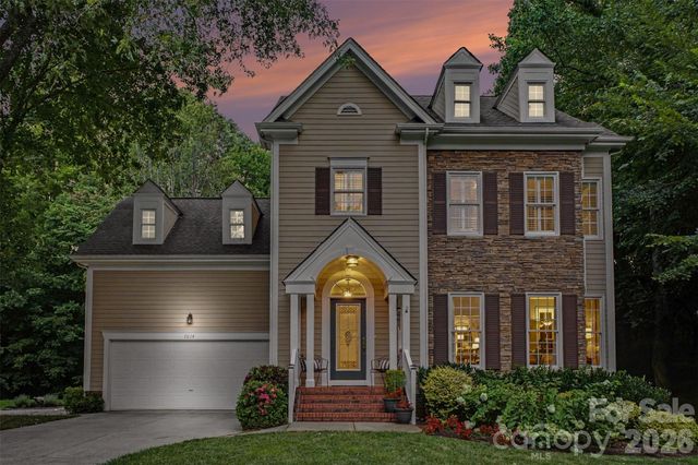 7814 Hollow Oaks Lane, Waxhaw, NC 28173