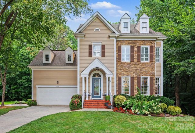 7814 Hollow Oaks Lane, Waxhaw, NC 28173