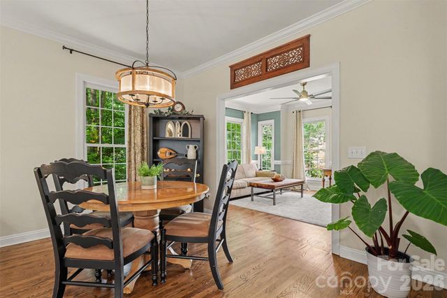 7814 Hollow Oaks Lane, Waxhaw, NC 28173