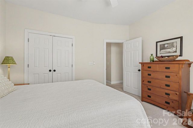 7814 Hollow Oaks Lane, Waxhaw, NC 28173
