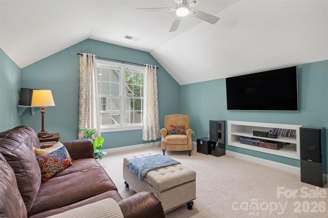 7814 Hollow Oaks Lane, Waxhaw, NC 28173