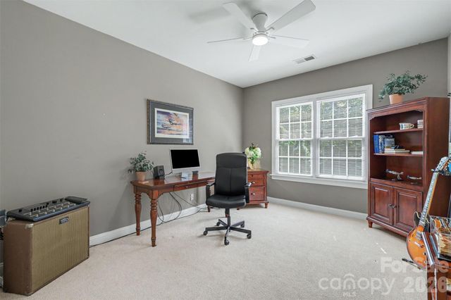 7814 Hollow Oaks Lane, Waxhaw, NC 28173