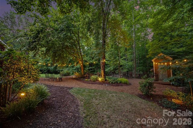 7814 Hollow Oaks Lane, Waxhaw, NC 28173