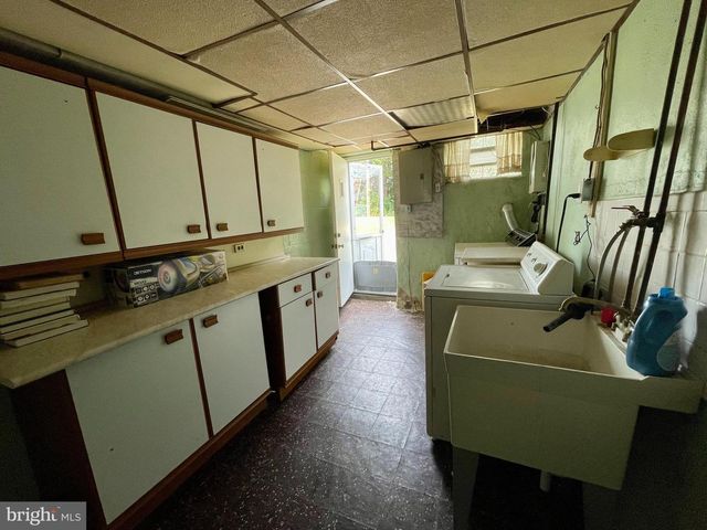1405 NAPFLE AVE, Philadelphia, PA 19111