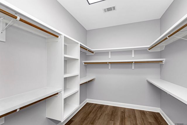 6210 Royal Palm Ct, Gonzales, LA 70737