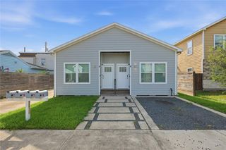 2620 Delafield Street A, Houston, TX 77023