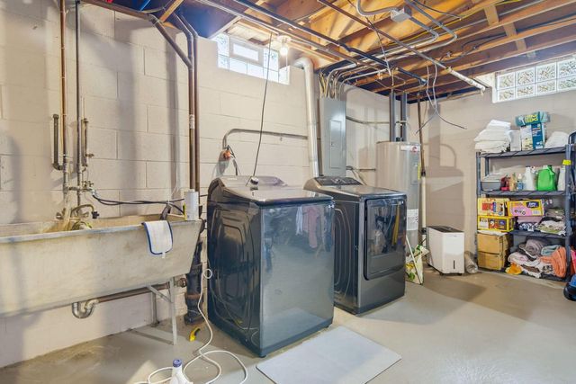 1521 Beech STREET, South Milwaukee, WI 53172
