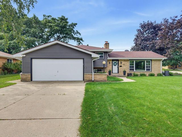 1521 Beech STREET, South Milwaukee, WI 53172