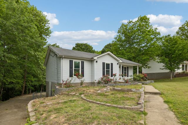 3361 Backridge Rd, Woodlawn, TN 37191