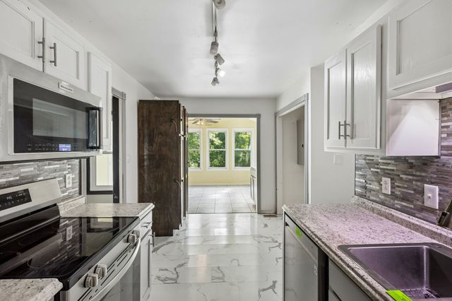 3361 Backridge Rd, Woodlawn, TN 37191