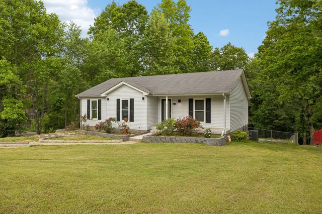 3361 Backridge Rd, Woodlawn, TN 37191