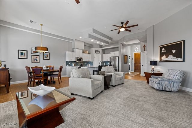 697 Cinco Court, Mesquite, NV 89027