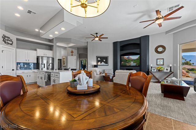 697 Cinco Court, Mesquite, NV 89027