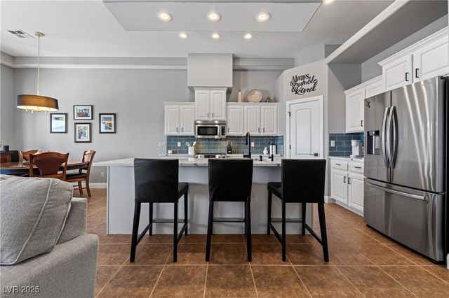 697 Cinco Court, Mesquite, NV 89027