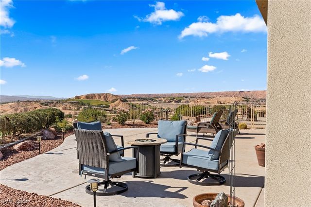 697 Cinco Court, Mesquite, NV 89027