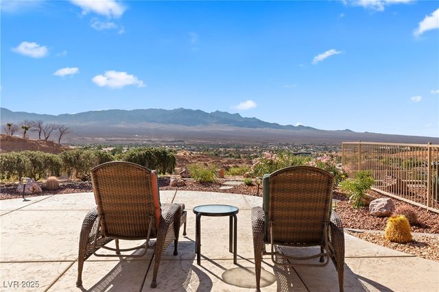 697 Cinco Court, Mesquite, NV 89027