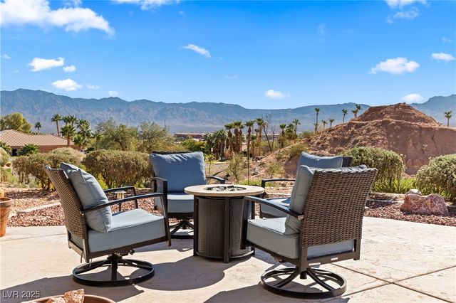 697 Cinco Court, Mesquite, NV 89027