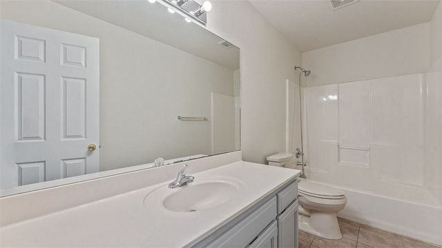 3000 SW Windrift Avenue, Bentonville, AR 72712