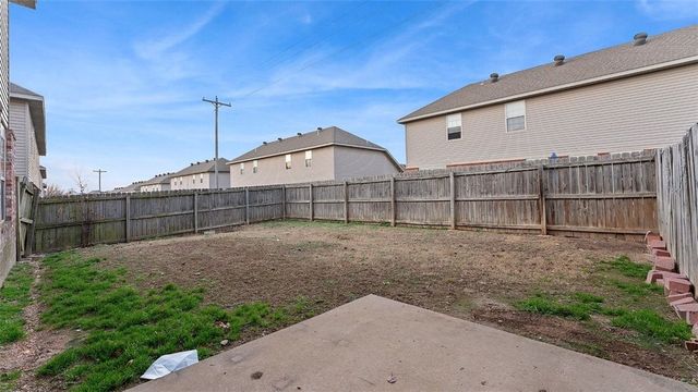 3000 SW Windrift Avenue, Bentonville, AR 72712