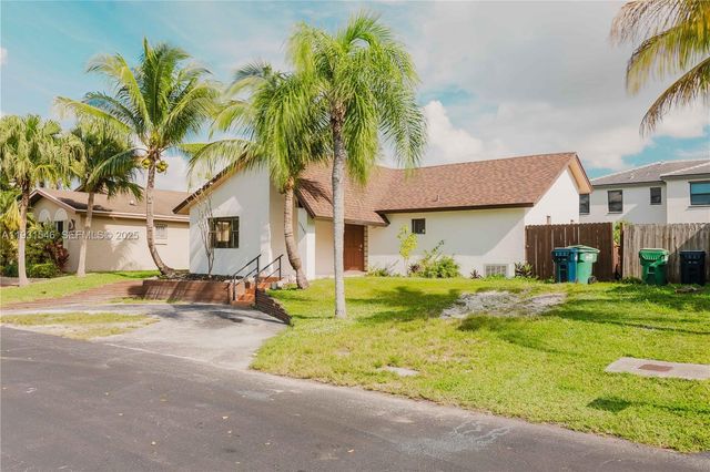 13540 SW 287th Ln, Homestead, FL 33033