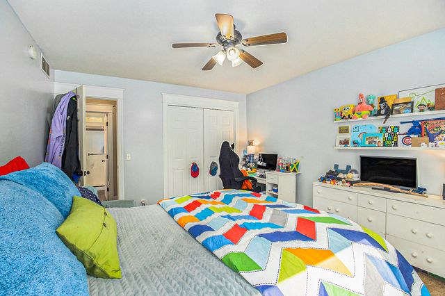 4529 S Hilton Park Road, Fruitport, MI 49415