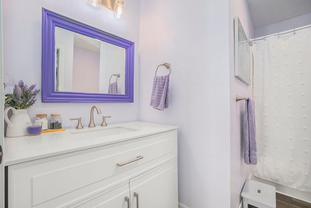 4529 S Hilton Park Road, Fruitport, MI 49415