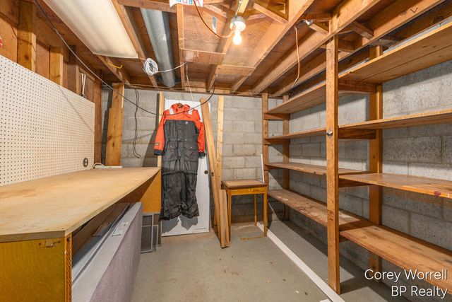 1427 Grant Avenue, Grand Haven, MI 49417