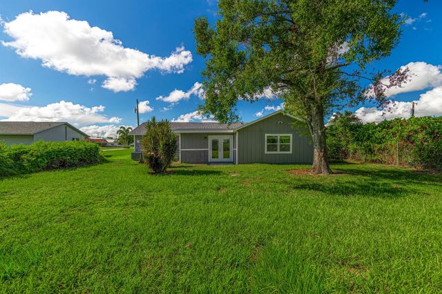 1809 SW Capehart Avenue, Port St. Lucie, FL 34953