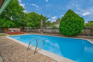 10315 Sun City Court, Houston, TX 77099