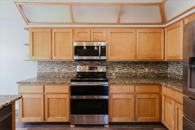 28330 PETERSON CAMP ROAD, Brooksville, FL 34601