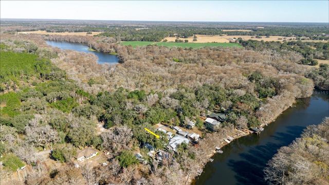 28330 PETERSON CAMP ROAD, Brooksville, FL 34601