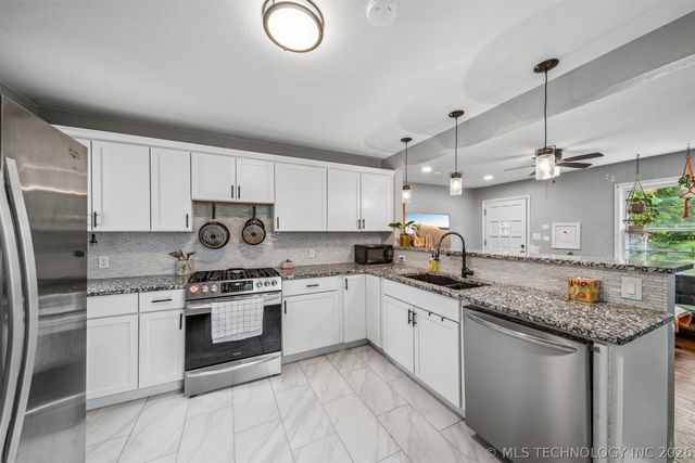 4709 E Latimer Street, Tulsa, OK 74115