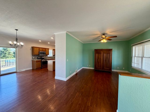 20922 Cattail Road, Fulton, IL 61252