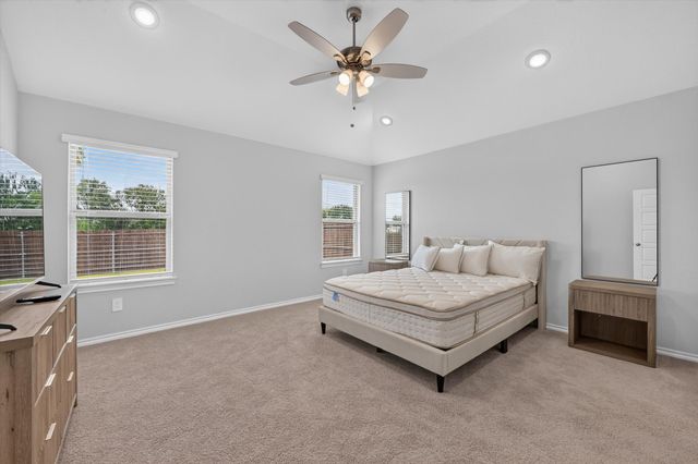 1637 Elle Lane, Aubrey, TX 76227