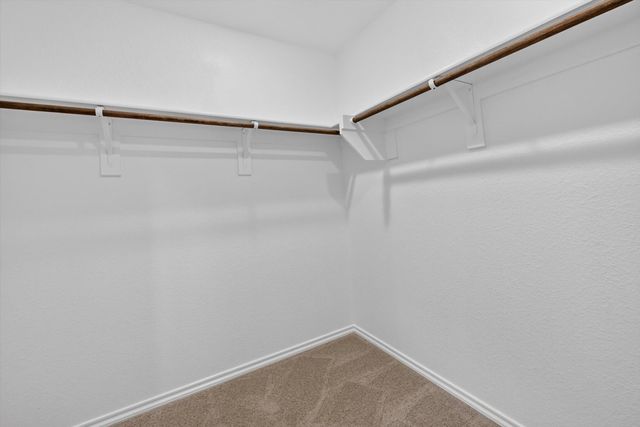 1637 Elle Lane, Aubrey, TX 76227
