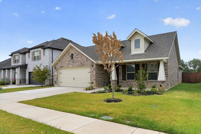 1637 Elle Lane, Aubrey, TX 76227
