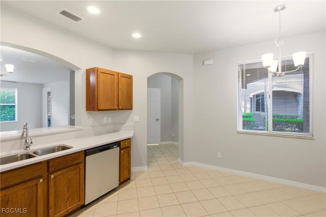 9642 Roundstone CIR, Fort Myers, FL 33967