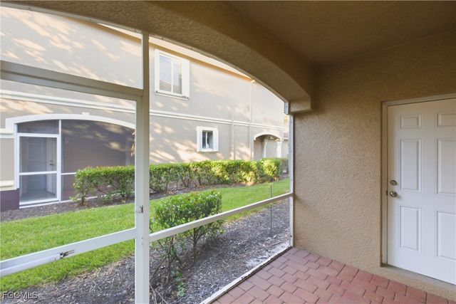 9642 Roundstone CIR, Fort Myers, FL 33967