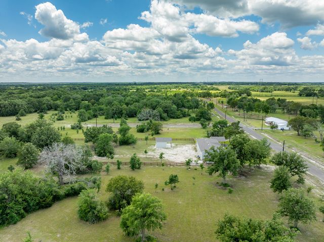 6676 Atakapan Trail, Bedias, TX 77831