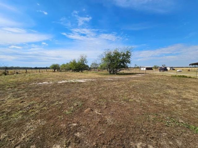 13913 Fm 90, Mabank, TX 75147