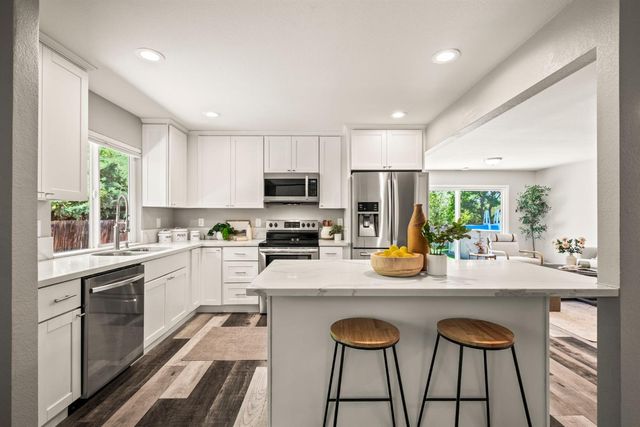 5295 Paragon St, Rocklin, CA 95677
