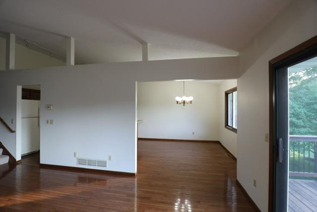 18300 Creeks Bend Drive, Minnetonka, MN 55345 — photo 5