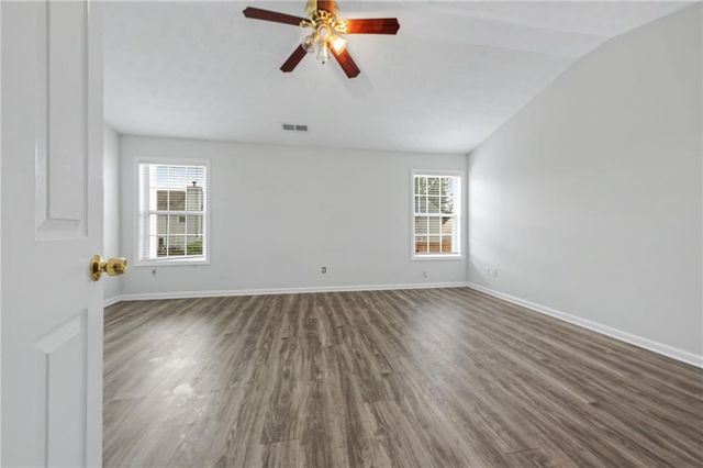 290 Clairidge Lane, Lawrenceville, GA 30046