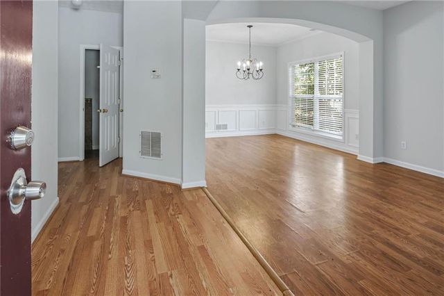 290 Clairidge Lane, Lawrenceville, GA 30046