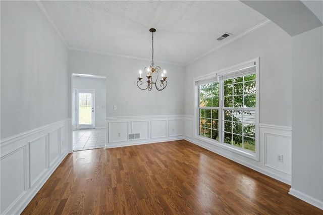 290 Clairidge Lane, Lawrenceville, GA 30046